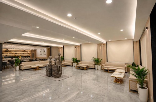 Agra Hotel | Hotel Elinor By Dazzling Hotels & Resorts