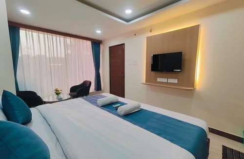 Hyderabad Hotel | Hotel Elite Walker Town