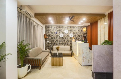 Noida Hotel | Hotel Emerald Suites By Aura