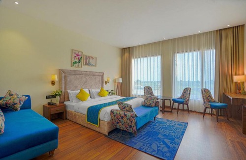 Amritsar Hotel | Hotel Escala - Near by Golden Gate