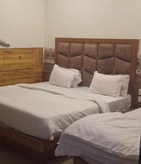 Ahmedabad Hotel | Hotel express inn
