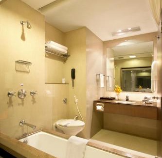 Alkapuri Hotel | Hotel Express Residency Vadodara