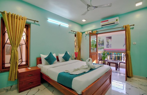 Candolim Hotel | Hotel Eyokar Goa
