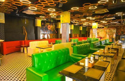 Chandauli House | Hotel First Impression