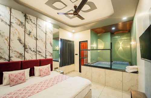 Khatu Hotel | Hotel Galaxy 700