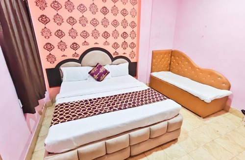 Varanasi Hotel | Hotel Ganesha