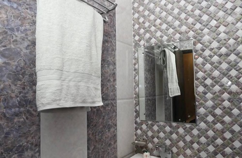 Mayapur Hotel | Hotel Ganges Park