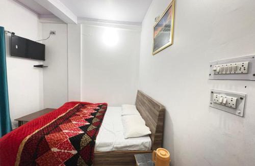 Uttarkashi Hotel | Hotel Ganpati place