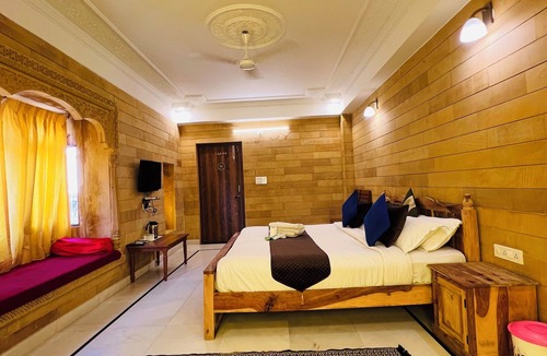 Amar Sagar Pol Hotel | Hotel Garh Villa