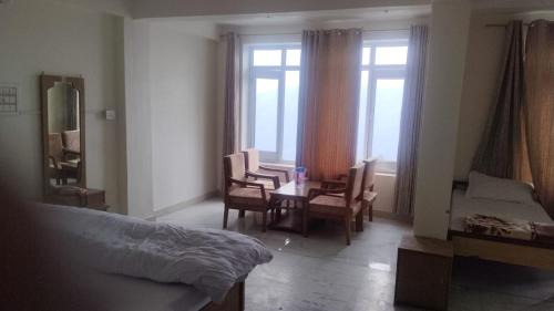 Tehri Hotel | Hotel Gaurav Palace
