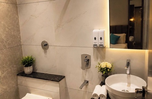 Mount Abu Hotel | HOTEL GEETANJALI