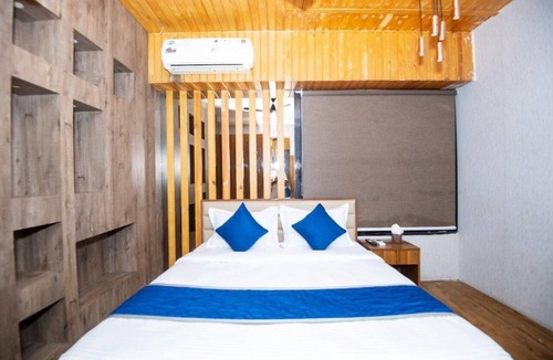 Surat Hotel | Hotel Global