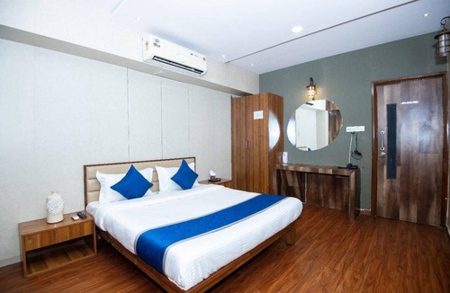 Surat Hotel | Hotel Global