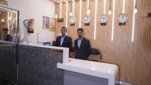 Gwalior Hotel | Hotel Golden Aura Inn