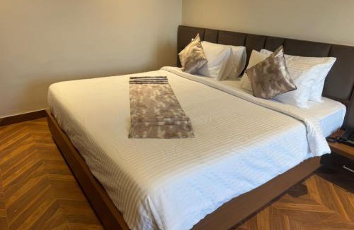 Dabok Hotel | Hotel Golden Bird