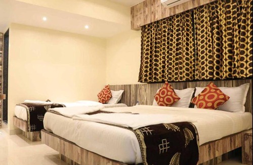 Jogeshwari West Hotel | Hotel Golden Inn