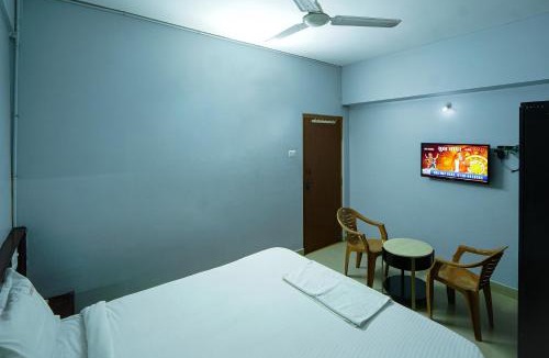 Tirupati Hotel | Hotel Golden Rooms