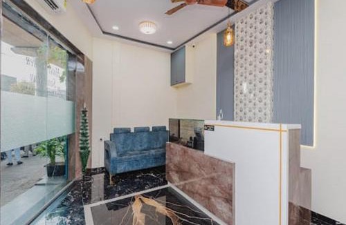 Mumbai Apartment | Hotel Golden Sands Near T2 International Airport Mumbai