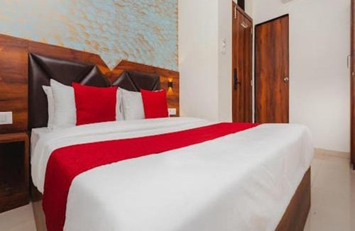 Mumbai Apartment | Hotel Golden Sands Near T2 International Airport Mumbai