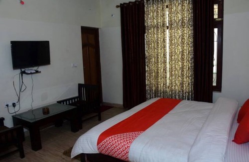 Bhimtal Resort | Hotel Goludev Valley View