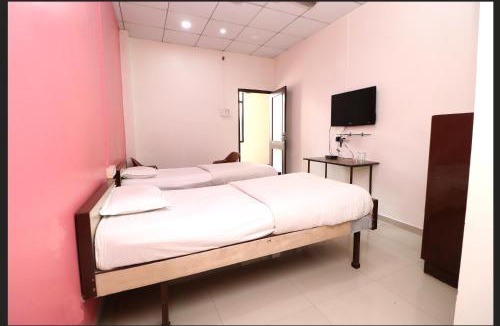 Aurangabad Hotel | Hotel Gomatgiri