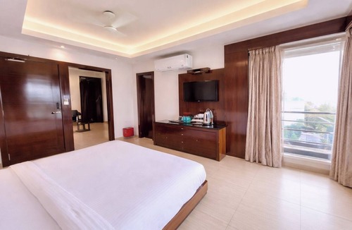 Puri Hotel | Hotel GR Palace - Sea View & Pool
