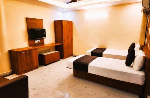Siwan Hotel | Hotel Grand Patliputra Siwan