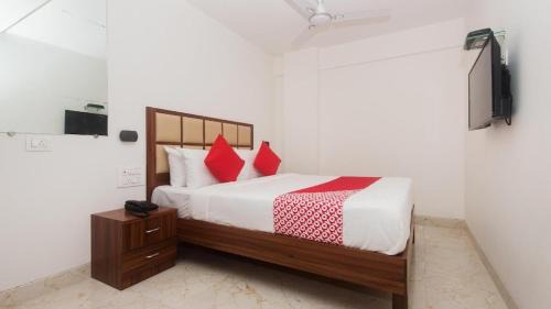 Jogeshwari East Hotel | HOTEL GRAND PLAZA INN