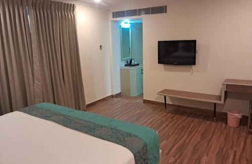 Porur Hotel | Hotel Grand Residence Chennai