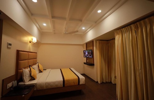 Madurai Main Hotel | Hotel Grand Sabarees