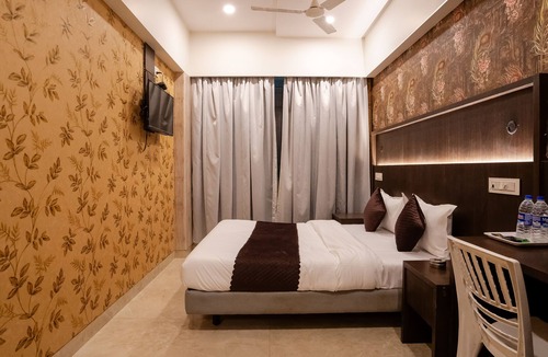 Nerul Hotel | Hotel Grand Seasons