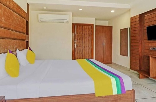 Zirakpur Hotel | Hotel Grand Signia 9115357741