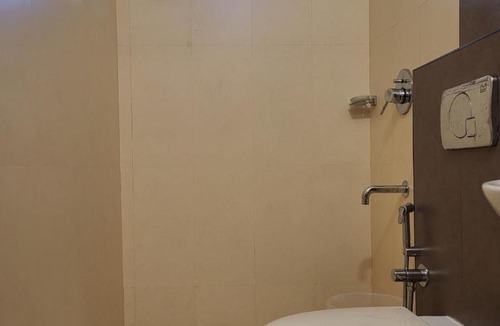 Kochi Hotel | Hotel Grand Vista