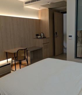 Kharar Hotel | Hotel Grande Court