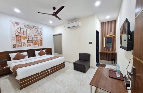 Bhopal Hotel | Hotel Gravity by De Tulip