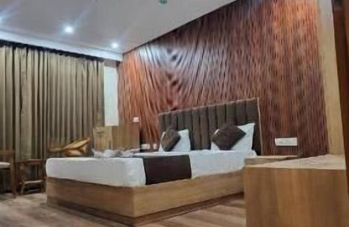 Dehradun Hotel | HOTEL GS GRAND DEHRADUN
