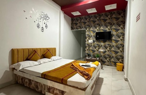 Ujjain Hotel | Hotel Gurukripa Guest House
