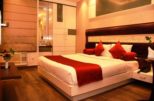 Alambagh Hotel | Hotel Gurveer Royal