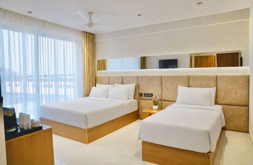 Alwaye Hotel | HOTEL HANATA KOCHI