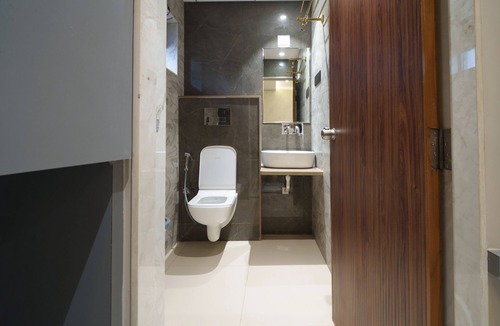 Dwarka Hotel | Hotel Hari Om