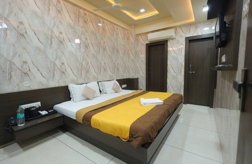 Rajkot Hotel | Hotel Hari Palace