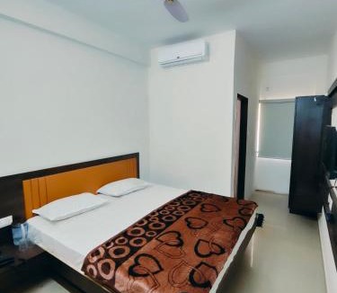 Bhuj Hotel | Hotel Heritage Palace - Bhuj