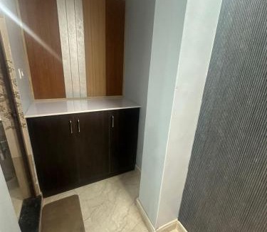 Kanpur Hotel | Hotel Highway Crown