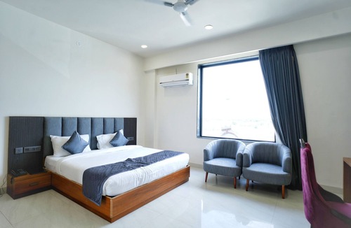 Dudu Hotel | HOTEL HIGHWAY QUEEN