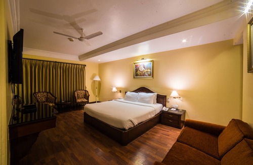 Navi Mumbai Hotel | Hotel Highway View (Shikara)