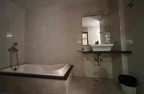 Bhilai Hotel | Hotel Himalaya Park
