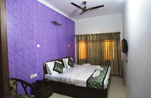 Amritsar Hotel | Hotel Holiday Comfort - 800 mts from Jallianwala Bagh