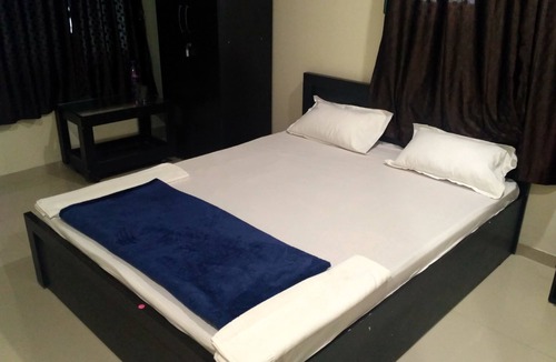 Pune Hotel | Hotel Honey Lodging