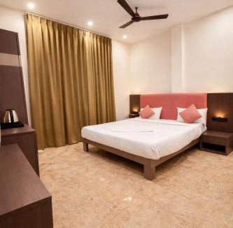 Indore Hotel | Hotel HR Premium Stay