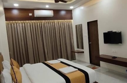 Daulatabad Hotel | Hotel Grand Lushwood